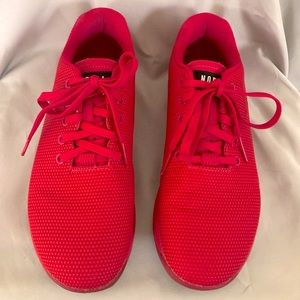 WOMEN'S NOBULL OUTWORK NEON PINK Trainer size 8 1/2.